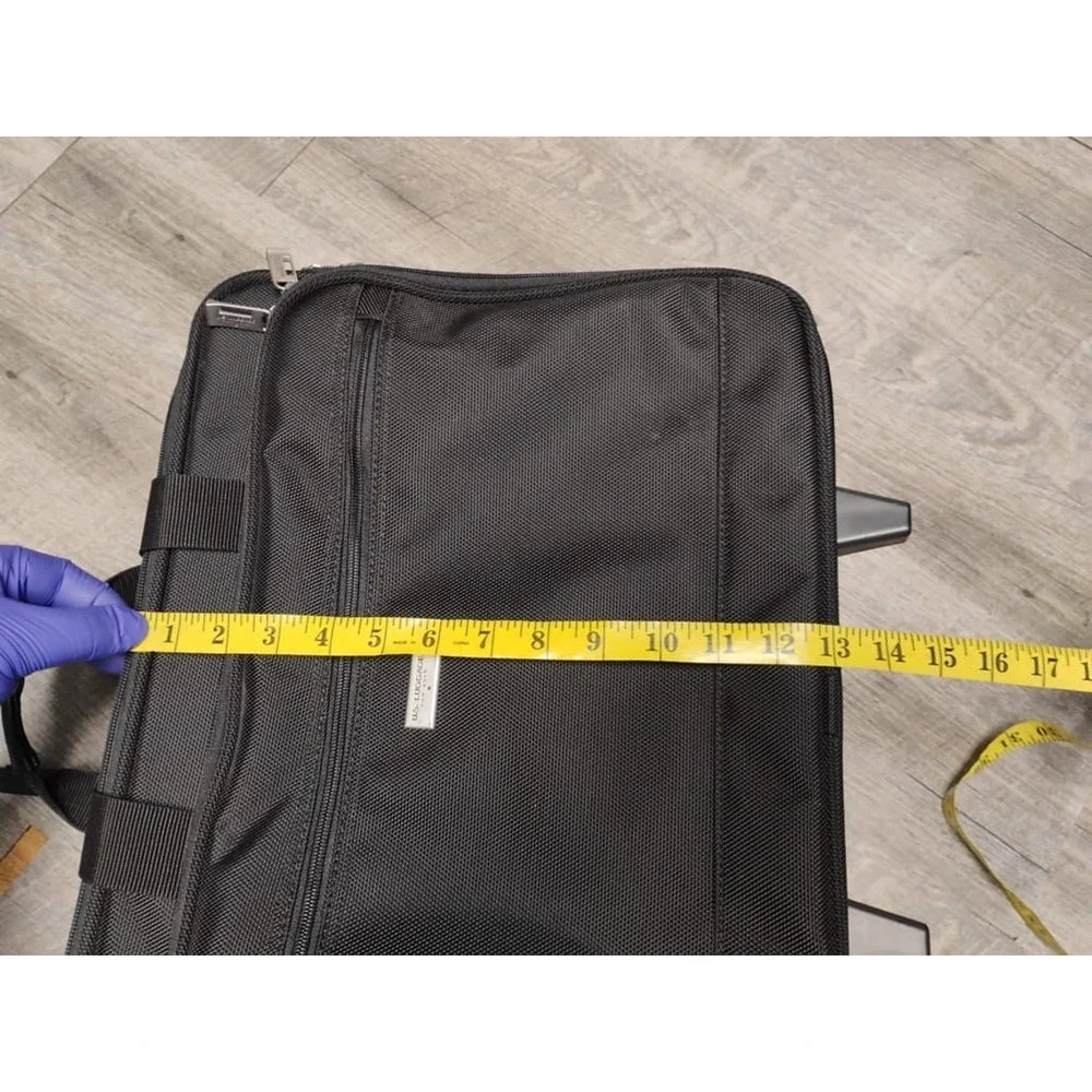 U.S. Luggage New York Laptop/File /Multi Pocket Briefcase